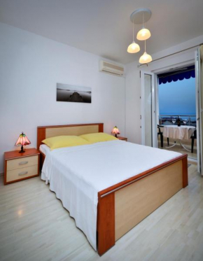 APARTMENT ARIA